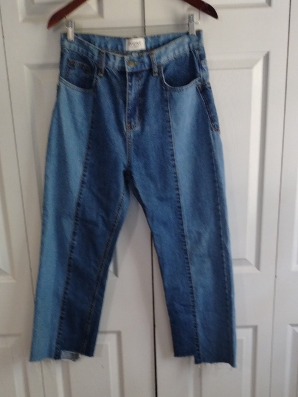 EVIDNT Los Angeles Two-Tone Light Wash Cropped Hi Rise Jeans Size 28